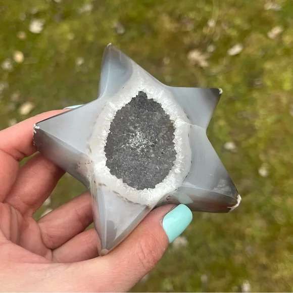 🌟 Agate geode star - Picture 1 of 5